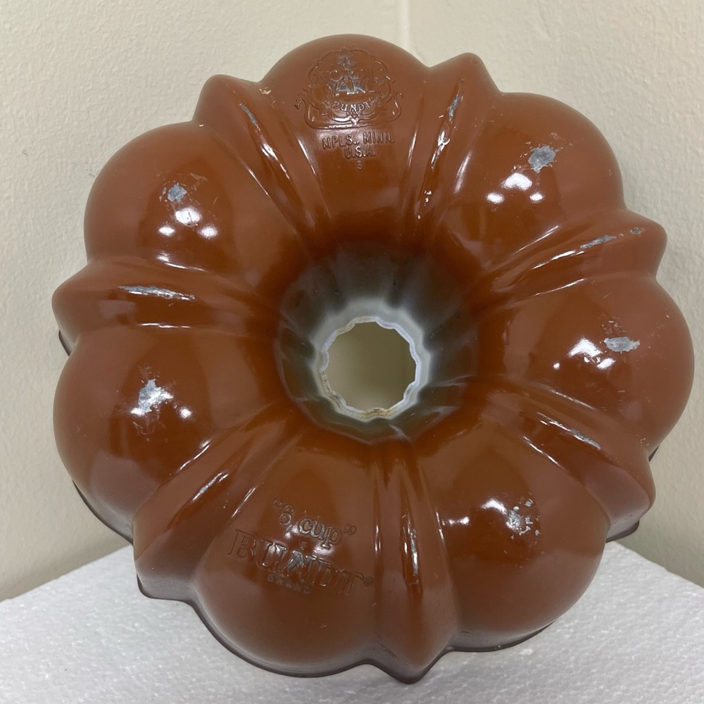 Vintage Nordic Ware 6in Bundt Cake Pan